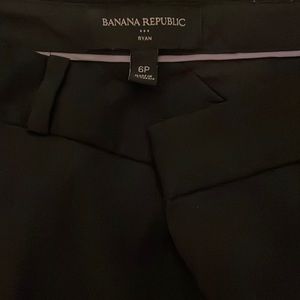 Banana Republic Ryan pants (size 6P)